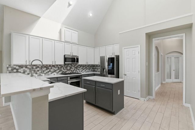 7215 Bristol Ridge Drive, Houston, TX 77095