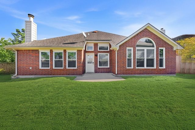 7215 Bristol Ridge Drive, Houston, TX 77095