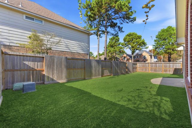 7215 Bristol Ridge Drive, Houston, TX 77095