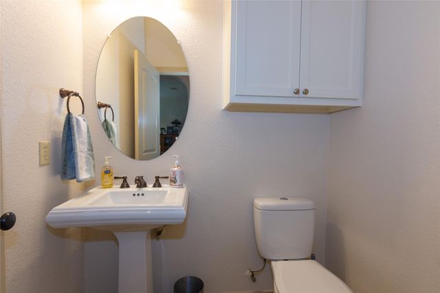 13604 Caldwell DR 57, Austin, TX 78750