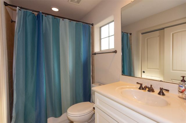 13604 Caldwell DR 57, Austin, TX 78750