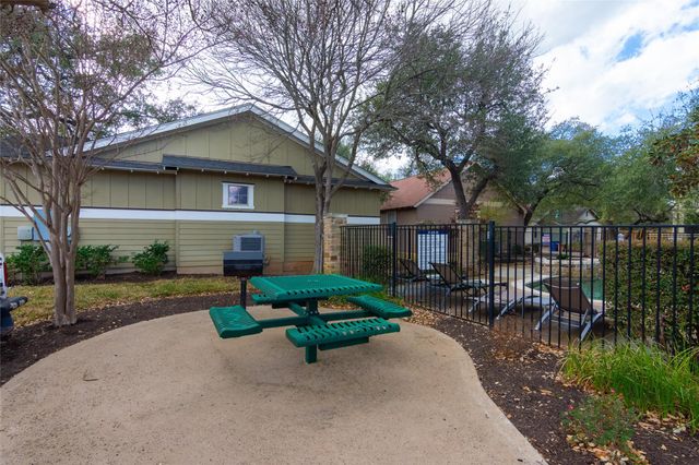 13604 Caldwell DR 57, Austin, TX 78750