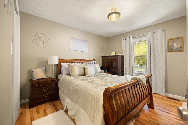 91 Maplewood Village, Banner, KY 41603