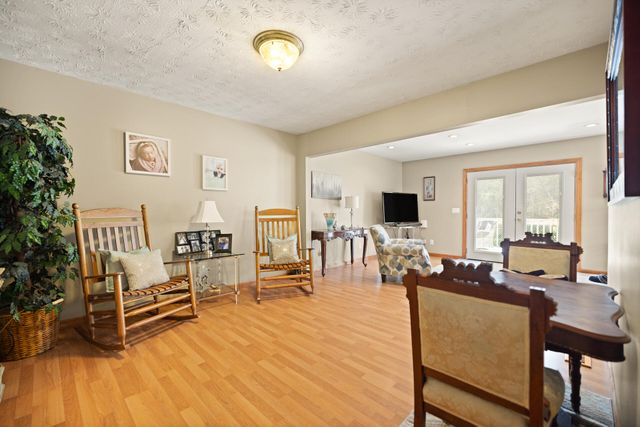 91 Maplewood Village, Banner, KY 41603