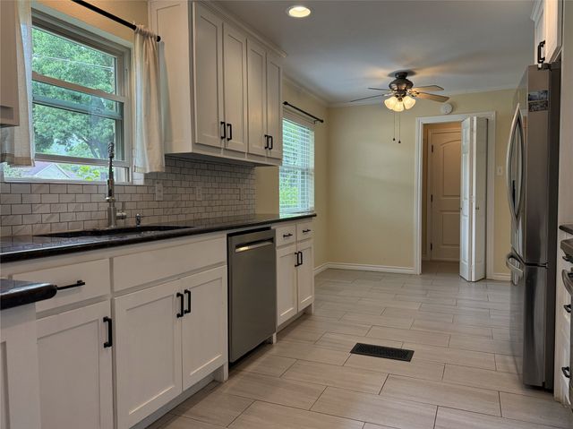 1116 Elizabeth Lane, Richardson, TX 75080