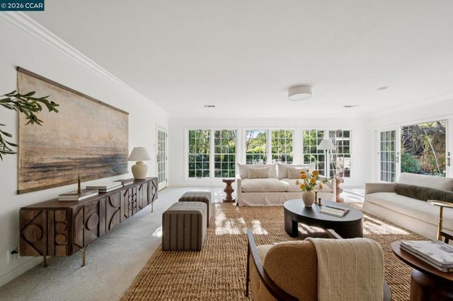 11 Bradley Ave, Walnut Creek, CA 94596