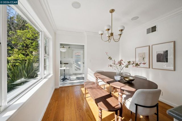 11 Bradley Ave, Walnut Creek, CA 94596