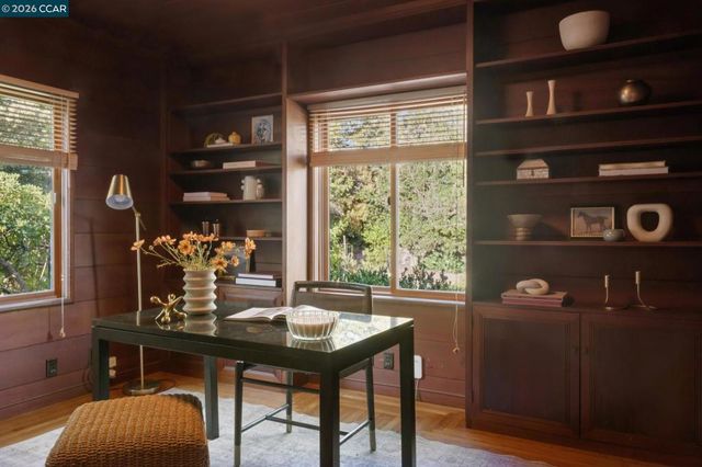 11 Bradley Ave, Walnut Creek, CA 94596