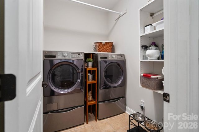 188 Honeysuckle Creek Loop, Mooresville, NC 28117