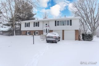 1640 Karen Court, St. Joseph Twp, MI 49085