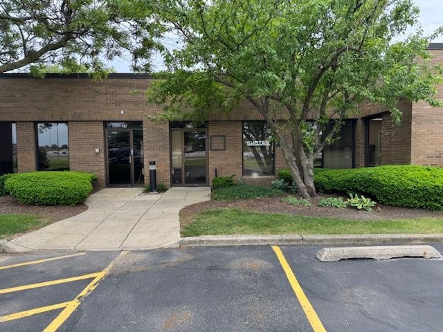 4260 Westbrook Drive 116, Aurora, IL 60504