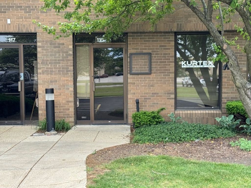 4260 Westbrook Drive 116, Aurora, IL 60504