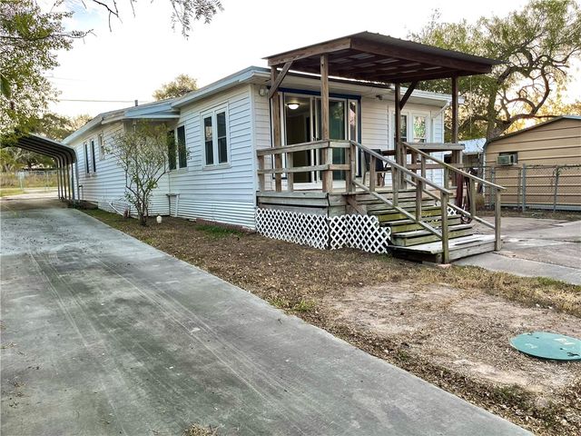 335 Stephens Loop, Lake City, TX 78368