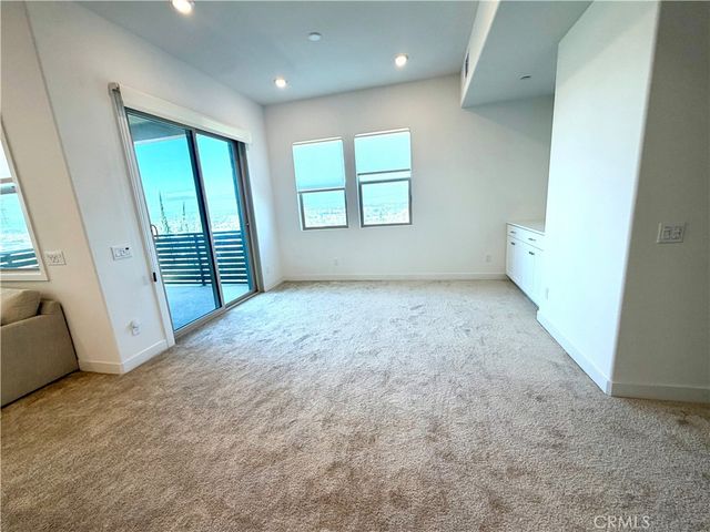 2048 Hollyleaf, Montebello, CA 90640