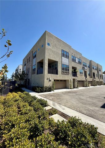 2048 Hollyleaf, Montebello, CA 90640