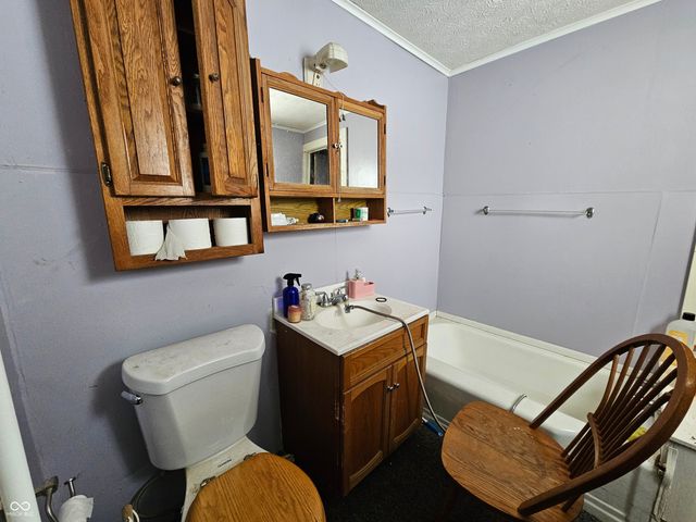 103 N Franklin Street, Fairland, IN 46126