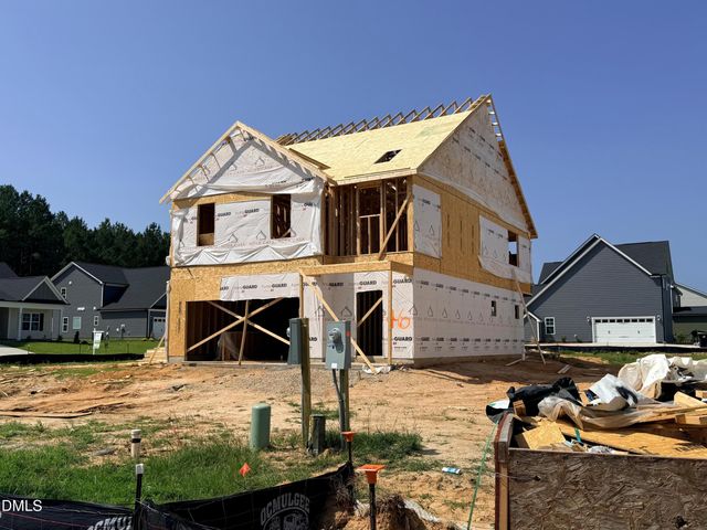 127 Grinnell Loop, Sanford, NC 27332