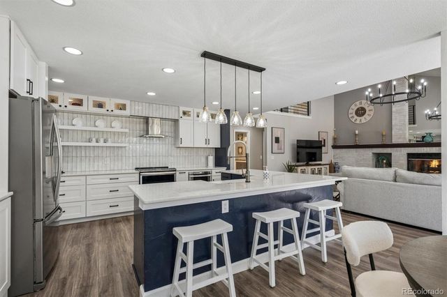 2340 Crestmont Lane, Highlands Ranch, CO 80126