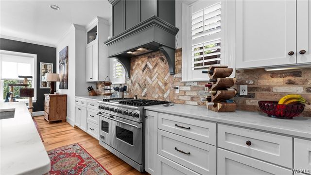 10588 Legacy Point, Northport, AL 35475