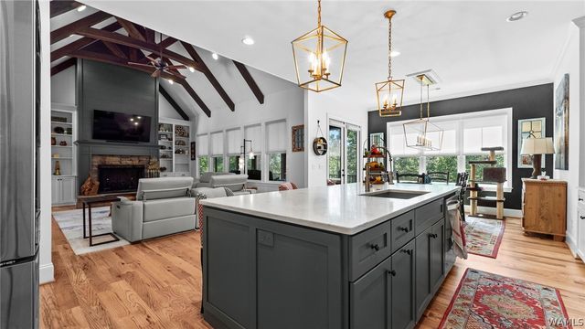 10588 Legacy Point, Northport, AL 35475