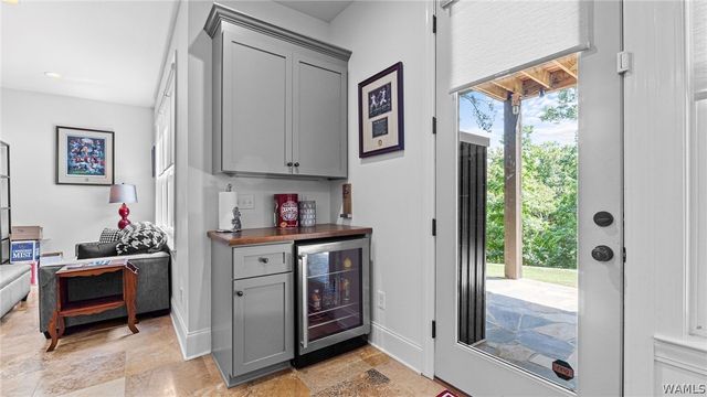 10588 Legacy Point, Northport, AL 35475
