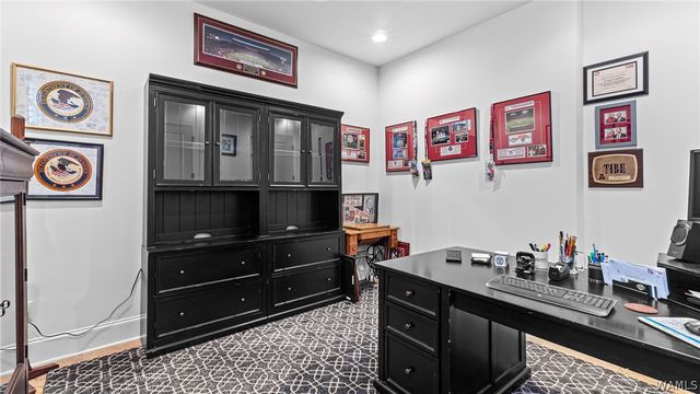 10588 Legacy Point, Northport, AL 35475