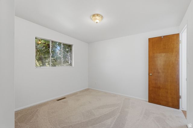785 SIMORON DR, Ogden, UT 84404