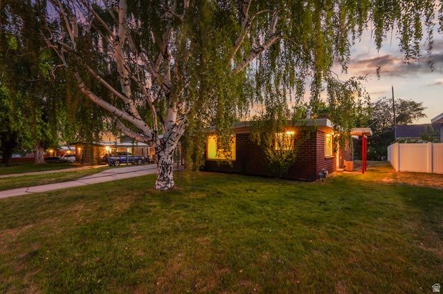 785 SIMORON DR, Ogden, UT 84404