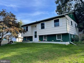 8224 BERNARD DR N, Millersville, MD 21108
