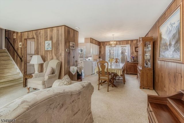 7 Ekes Ct, Vernon Twp., NJ 07461