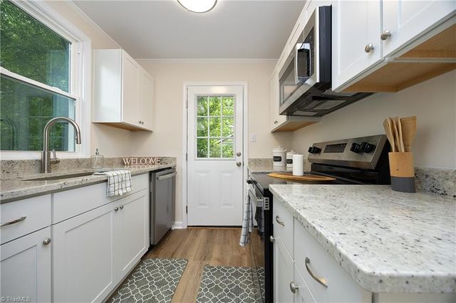 1312 Woodside Drive, Greensboro, NC 27405