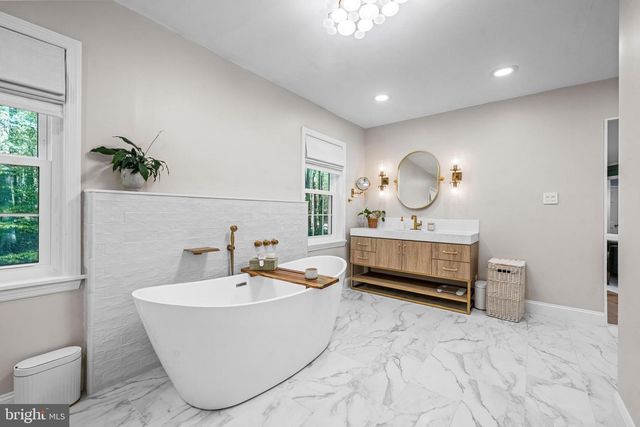 2959 BURNT HOUSE HILL RD, Doylestown, PA 18902