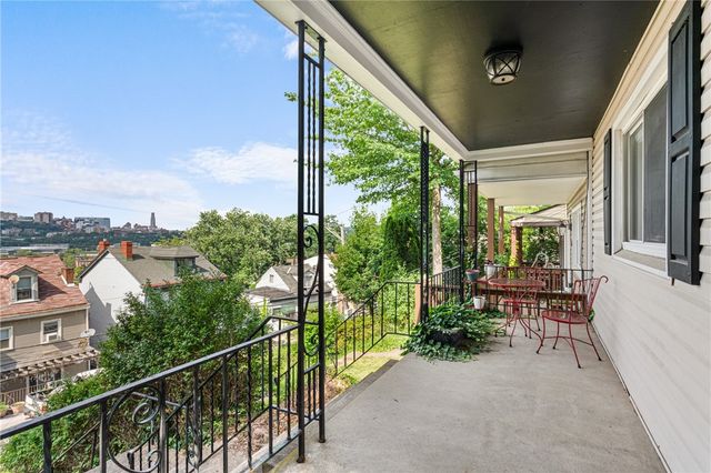 2316 Mission St, South Side, PA 15203