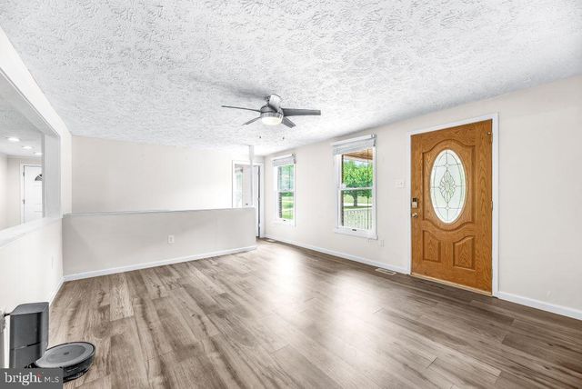 5330 COVE VIEW DR, Saint Leonard, MD 20685