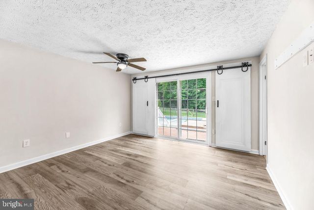 5330 COVE VIEW DR, Saint Leonard, MD 20685