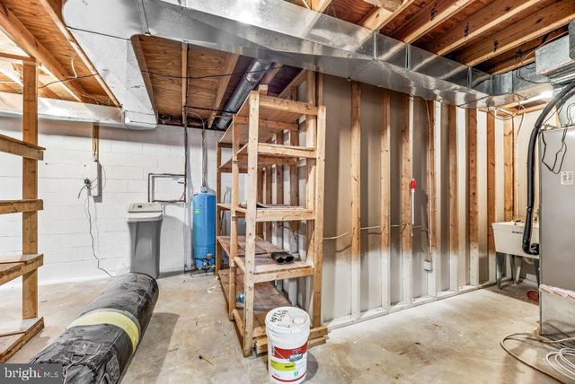 5330 COVE VIEW DR, Saint Leonard, MD 20685