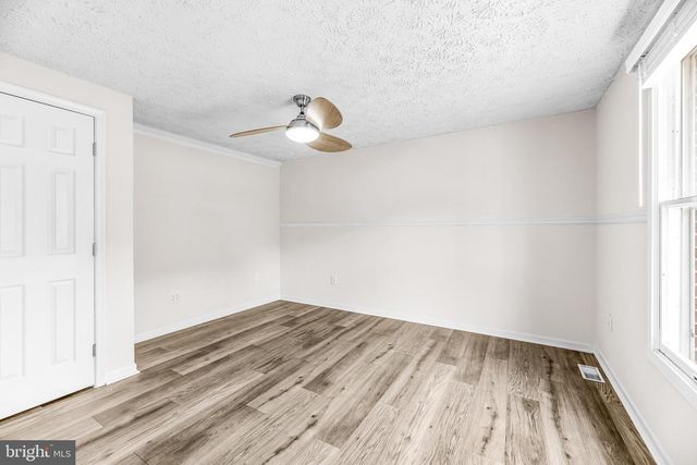 5330 COVE VIEW DR, Saint Leonard, MD 20685