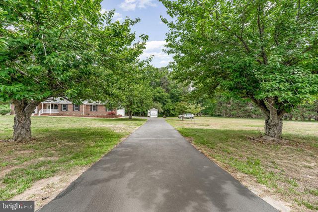 5330 COVE VIEW DR, Saint Leonard, MD 20685