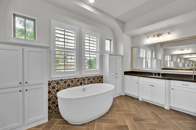 1844 Quiet Oak Place, Fort Worth, TX 76008