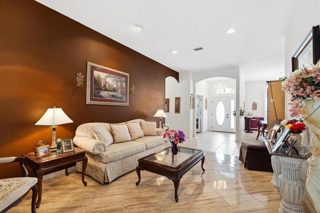 2 ELLIOT PLACE, Palm Coast, FL 32164