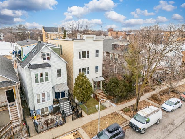 1814 N Richmond Street, Chicago, IL 60647