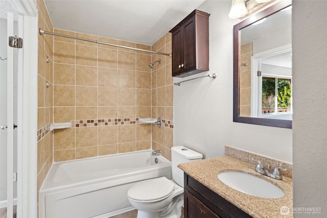 2103 Ponderosa Drive SE, Port Orchard, WA 98366