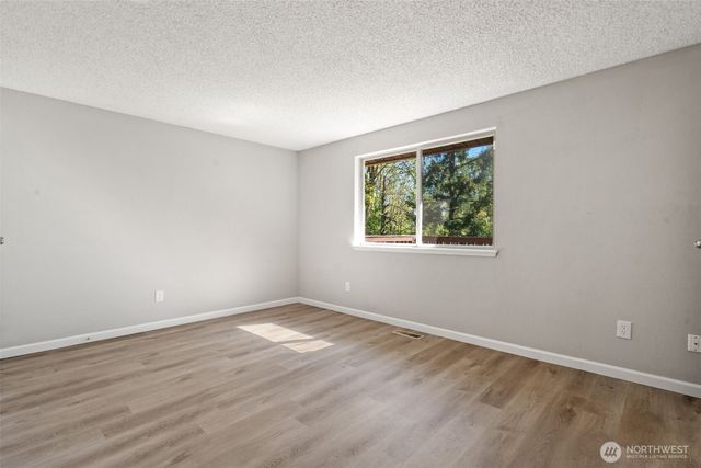 2103 Ponderosa Drive SE, Port Orchard, WA 98366