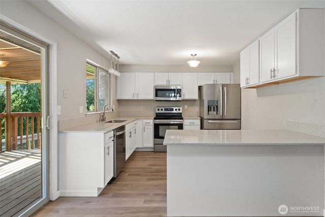 2103 Ponderosa Drive SE, Port Orchard, WA 98366