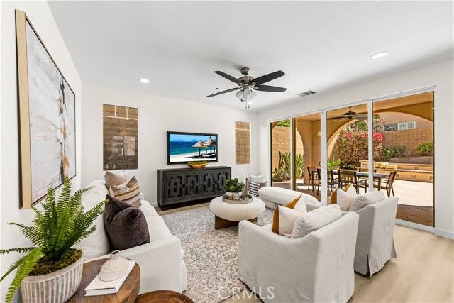 114 Cultivate, Irvine, CA 92618