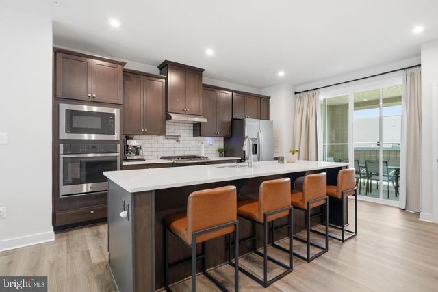 7320 ISABELLA RD, Laurel, MD 20723