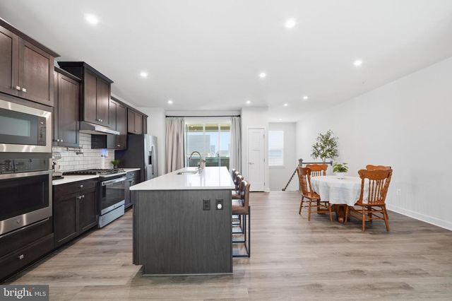 7320 ISABELLA RD, Laurel, MD 20723