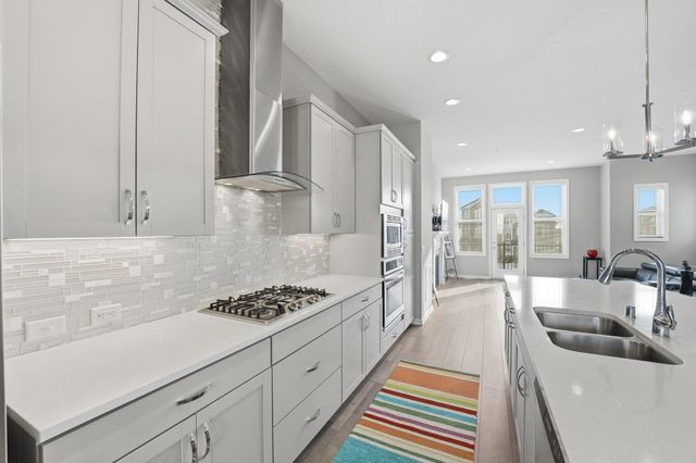 8146 Balsam Lane N, Maple Grove, MN 55369