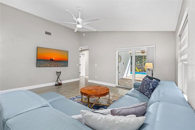 799 E 22ND AVENUE, New Smyrna Beach, FL 32169