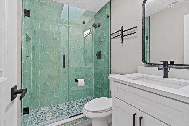 799 E 22ND AVENUE, New Smyrna Beach, FL 32169